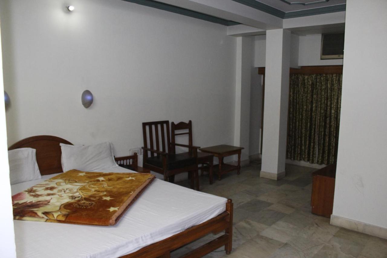 Simla Hotel Jaipur Exterior photo
